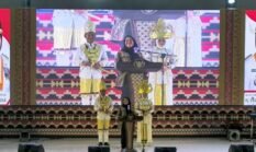 Fest Kreasi GTK 2025 Resmi Dibuka, Eva Dwiana Dorong Guru Lampung Jadi Inspiratif