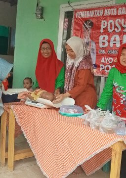 Posyandu Gedong Meneng Rutin Layani Bayi, Balita, dan Ibu Hamil