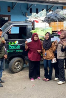 Sinergi Langkapura dan Bank Sampah: Gerakan Ibu-Ibu Wujudkan Bandar Lampung Bersih