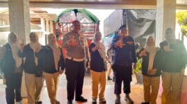 Eka Afriana Serahkan Bantuan Pemkot Bandar Lampung untuk Korban Bencana Sumatera